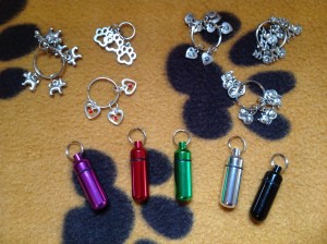 Keepsake keychain urns